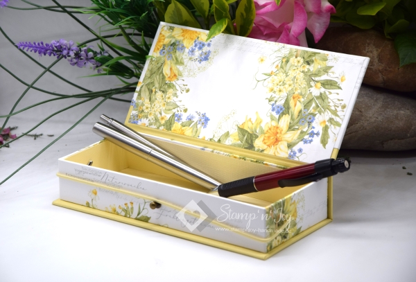 Stifte-Schachtel mit Klappdeckel ca. 21x10x4cm | Frühlingskranz | zitronengelb | Art. Nr. 97040002